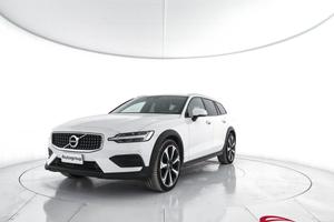 VOLVO V60 Cross Country D4 AWD Geartronic Busine