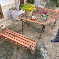 Tavolo da esterno