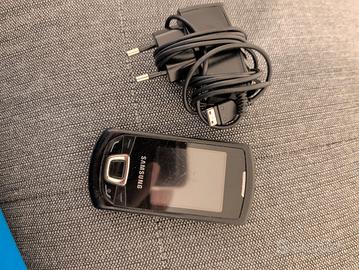  Samsung GT-E2550
