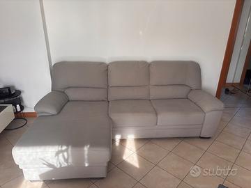 Divano letto angolare con penisola