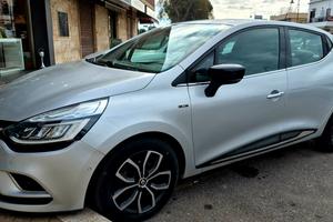 RENAULT CLIO 1.5 90CV Moschino