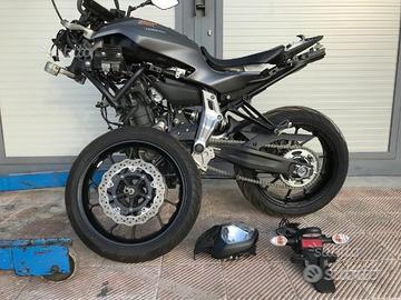 Yamaha mt 07 2015 ricambi usati mt 07 km 255