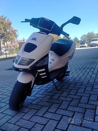 aprilia sr replica 50