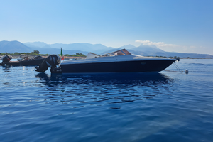 Cranchi Endurance 31 con fuoribordo