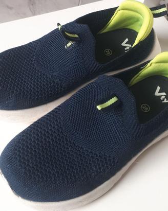 Scarpe bambino n. 28 sportive estive blu
