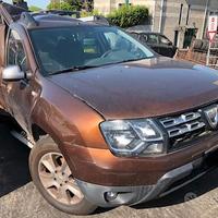 DACIA DUSTER 2012