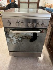 Cucina a gas con forno