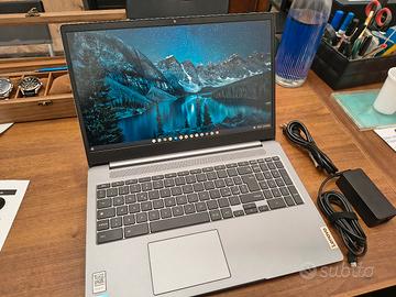 Notebook Lenovo 15,6' perfetto in garanzia