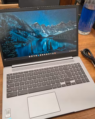 Notebook Lenovo 15,6' perfetto in garanzia