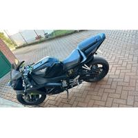 Yamaha R1 2001