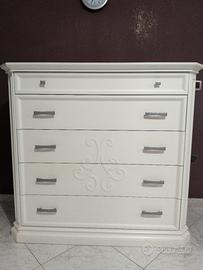 Comó bianco con decoro intagliato + specchio