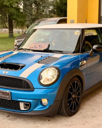 Mini Cooper S 1.6TB 128kw Chili