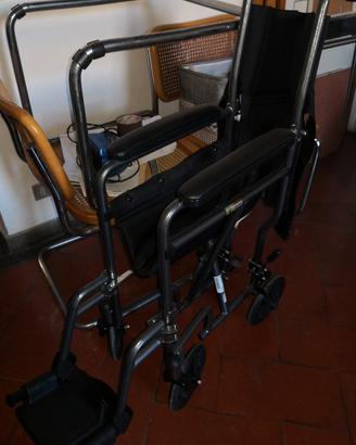 Sedia a rotelle nuova 