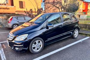 mercedes b 200 140cv