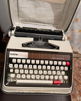 MACCHINA DA SCRIVERE VINTAGE BROTHER DELUXE 1350