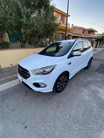 Ford Kuga St-line 1.5 120cv