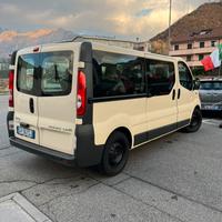 Opel Vivaro - 9 posti - Anno 2014