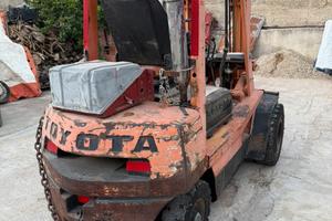 Muletto toyota 25 ql.