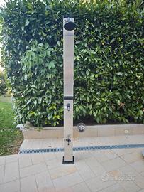 Doccia solare da giardino