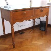 Antico tavolo in legno