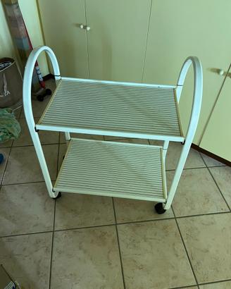 Carrello vivande
