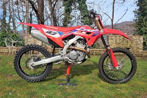 Honda CRF 250 - 2023