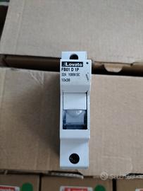 PORTA FUSIBILE SEZIONABILE 10X38 1000V DC