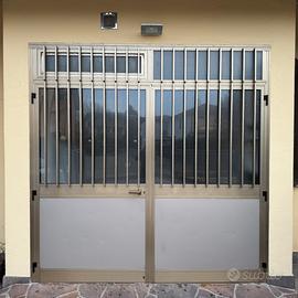 Porta per garage in alluminio