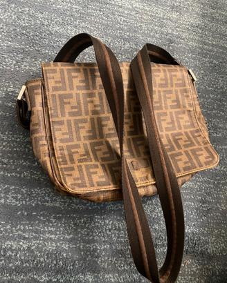 Borsa messanger fendi originale