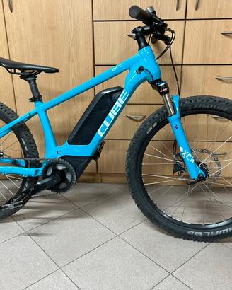 E-bike24pollici cube