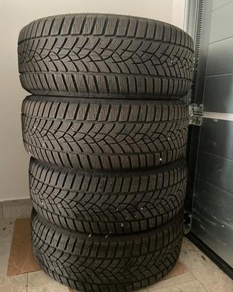 Gomme Goodyear UltraGripPerformance 215/55 R17 98V