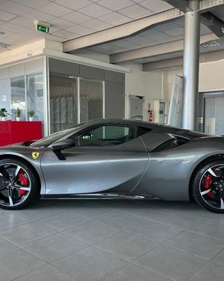 FERRARI SF90 Stradale 1000CV V8 ASSETTO FIORANO