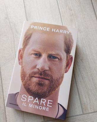 Libro SPARE IL MINORE DI PRINCE HARRY, 