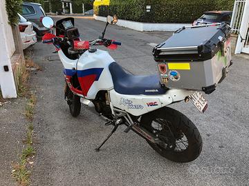 Honda XRV Africa Twin. 750cc