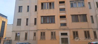 Appartamento 4van 1Piano posto auto + vano servizi
