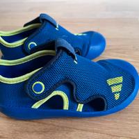 Scarpe adidas da interno 27 chiusura con velcro