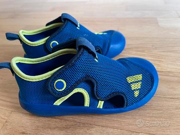 Scarpe adidas da interno 27 chiusura con velcro