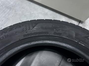 Treno gomme BRIDGESTONE