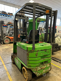 CARRELLO ELEVATORE CESAB