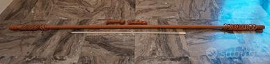 bastone per tende in legno chiaro