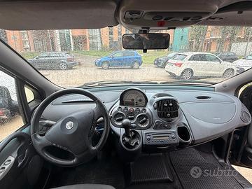 multipla messa molto bene