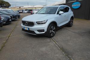 Volvo XC40 T5 Recharge Plug-in Hybrid R-design