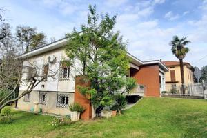VILLA SINGOLA A OME
