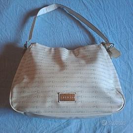 borsa da donna marca Krizia