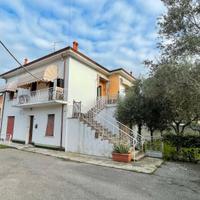 Casa con 2 appartamenti centro Portogruaro