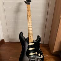 Fender ultra luxe stratocaster HSS FR MN silver