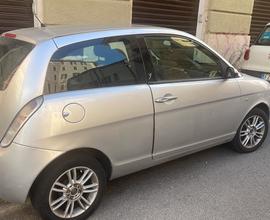 Lancia y 2008 1.2 cc benzina euro 4