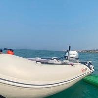 Gommone tender 2.5 metri con motore honda 6 cv