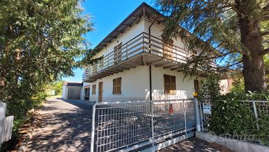 Casa Indipendente con 1000 mq di Giardino