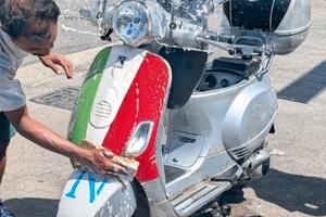Vespa LX 150 - targa polacca
